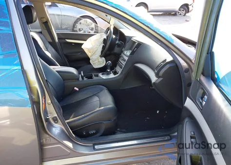 2009 Infiniti G37 Journey/Sport from USA, damaged, VIN JNKCV61E39M300650